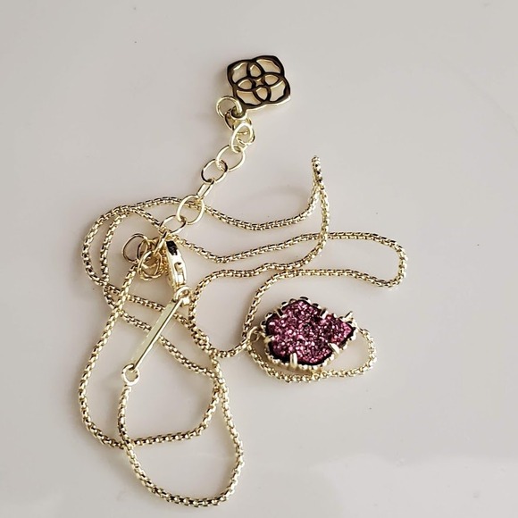 Kendra Scott Jewelry - Kendra Scott Tess Gold Plated Pendant Necklace Berry Pink Drusy Sparkle Jewelry